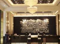 曼谷| 走進曼谷最氣派大廳！Grande Centre Point Surawong Bangkok：超挑高空間 入住像走進宮殿一樣華麗