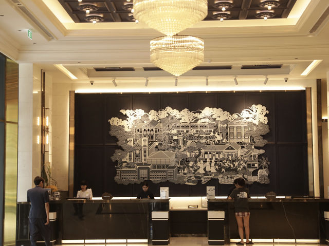 曼谷| 走進曼谷最氣派大廳！Grande Centre Point Surawong Bangkok：超挑高空間 入住像走進宮殿一樣華麗