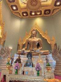 รีวิว : วัดไตรมิตร ย่านเยาวราช สักการะหลวงพ่อคำ 