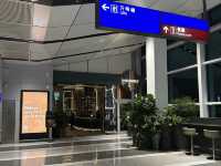 Intervals天際酒吧及餐廳：在香港國際機場的空中饗宴，享受美食與美景的完美融合！