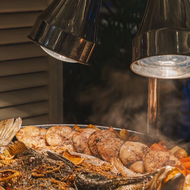 𝘽𝙖𝙧𝙚𝙛𝙤𝙤𝙩 𝘽𝘽𝙌 𝙋𝙖𝙧𝙩𝙮 🍗🥩🥓🥗