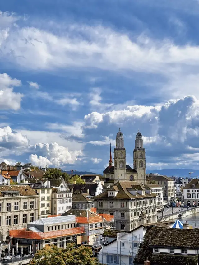 Switzerland's Financial and Cultural Hub: Zurich