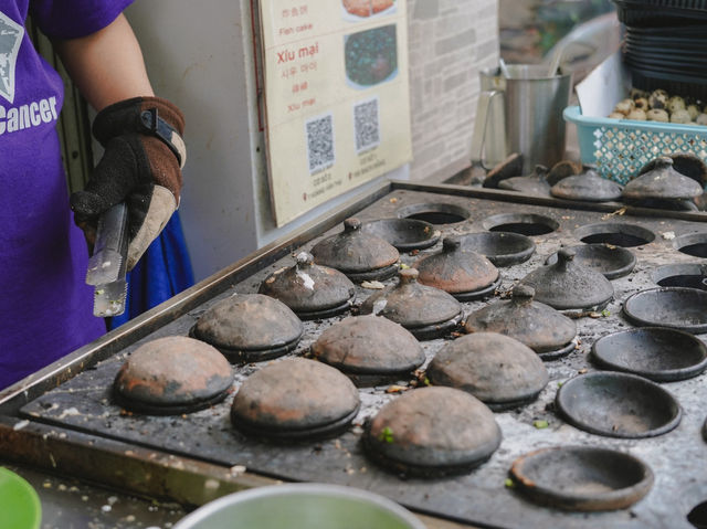 BANH CAN NGOC  ขนมครกเวียดนาม
