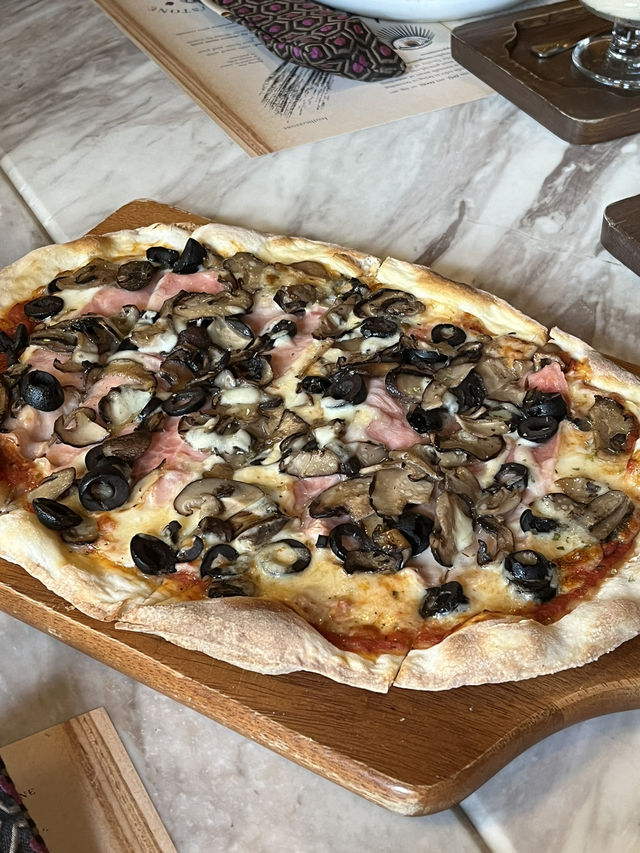 【バンコク】ミステリアスな装飾と本当に美味しいイタリアン！「Featherstone」