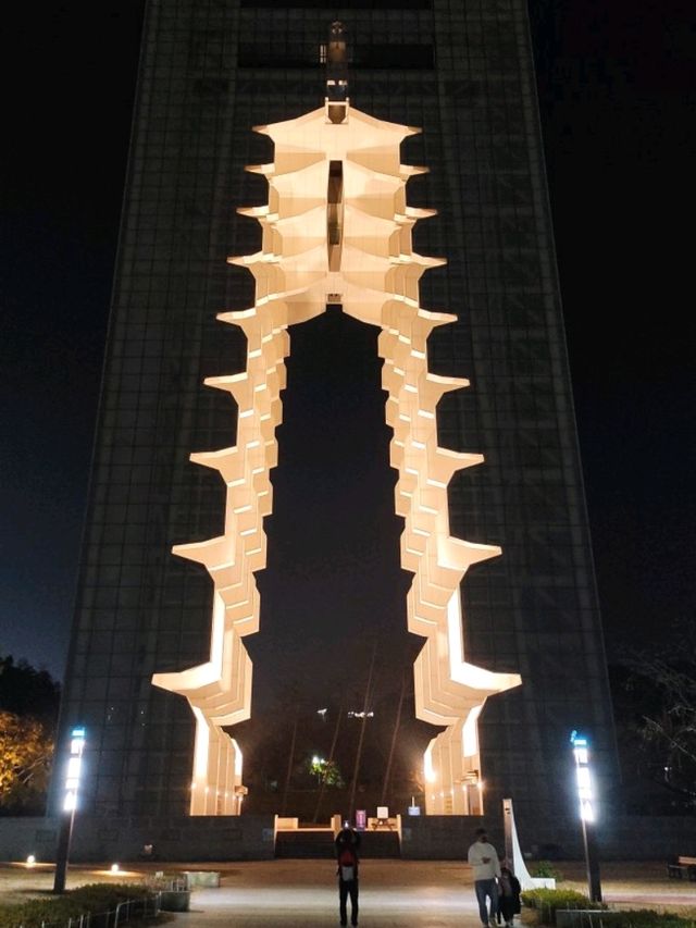 낮과 밤의 아름다움이 공존하는 도시, 경주
