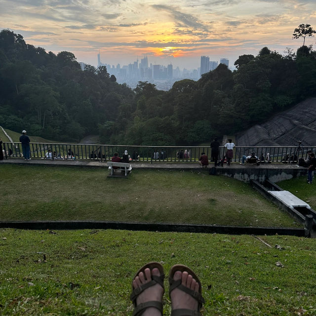 🌇 Hidden Sunset Spot in KL You’ll Want to Bookmark!