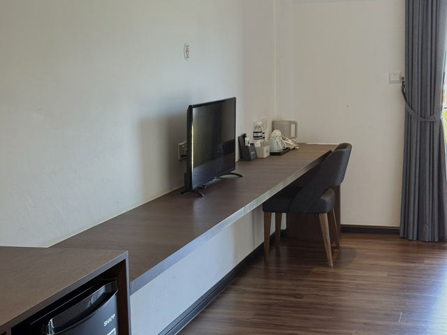 Roxy Sematan Beach Resort🌴🏡