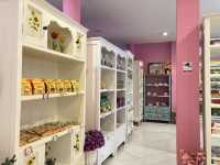 ’ขนมบ้านอาจารย์‘ ร้านน่ารักขนมของฝากอร่อย 