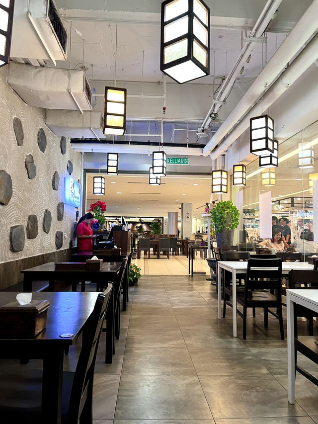 “Savour Authentic Korean Flavors at Pung Kyung Restaurant”