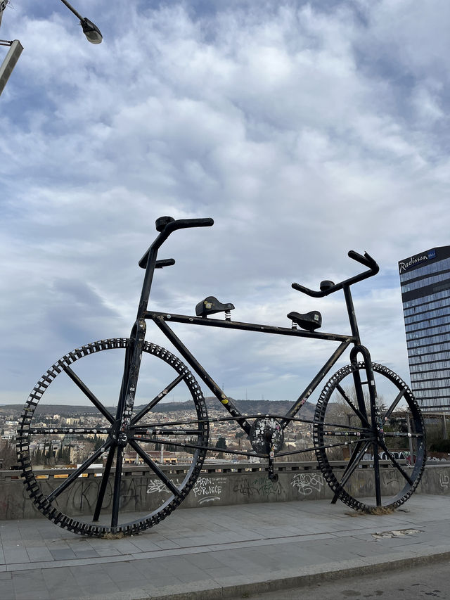 Tbilisi Travel Guide: From Historic Landmarks to Hidden Gems