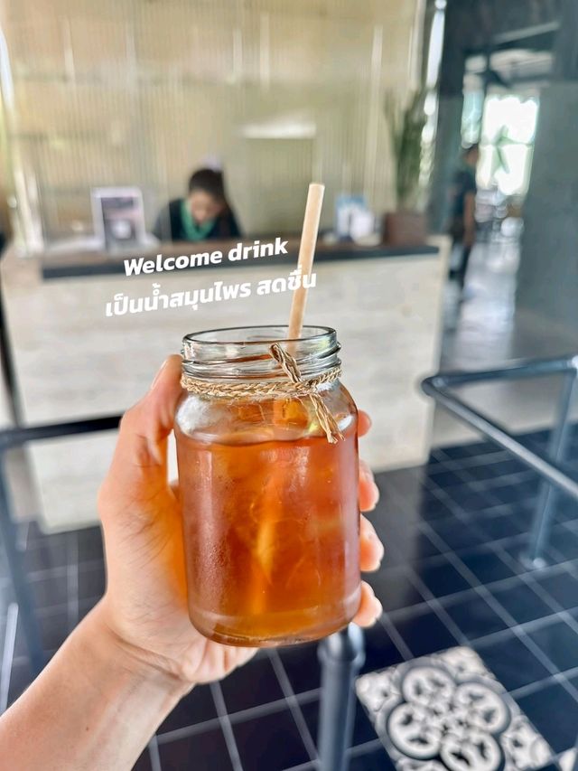 โรงแรมกาญจนบุรีที่โคตรมูทดี ฮิลใจมากก 🍃