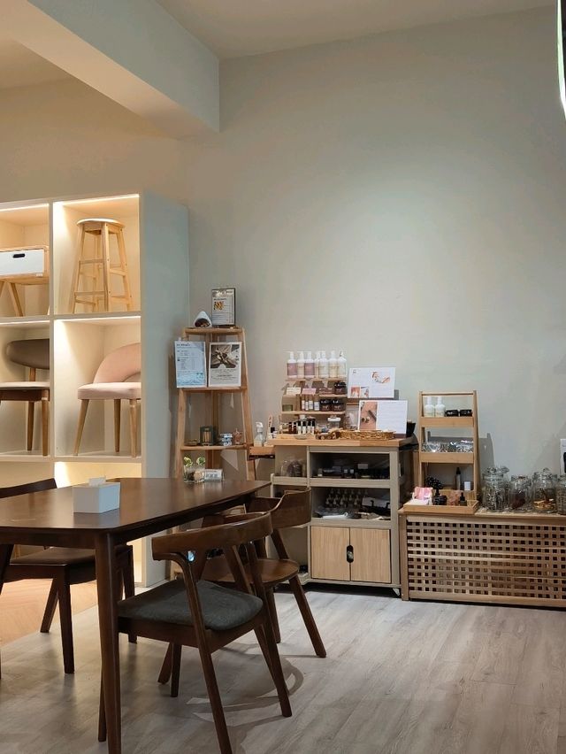 Budget Bliss in a Minimalist Café