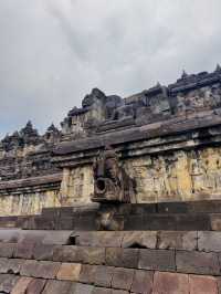 🇮🇩 🌧️ Borobudur After Rain | Walking Barefoot on Sacred Stones, Where History Washes the Soul 