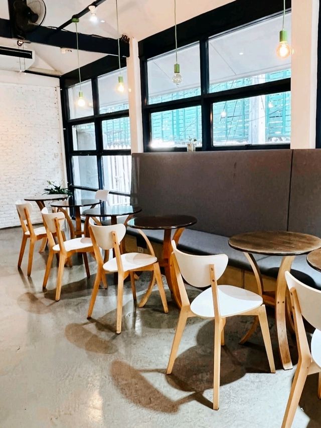 Aribica Specialty Coffee X Amplify Coffee Roasters