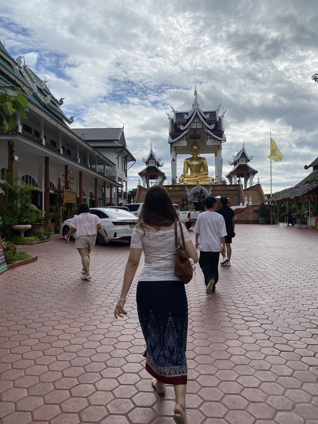 วัดโมฬี เชียงใหม่ 