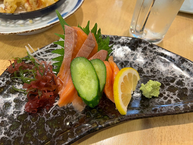 🍣 Fresh Slices of Niigata – Tomizushi Niigataekimaeten Review