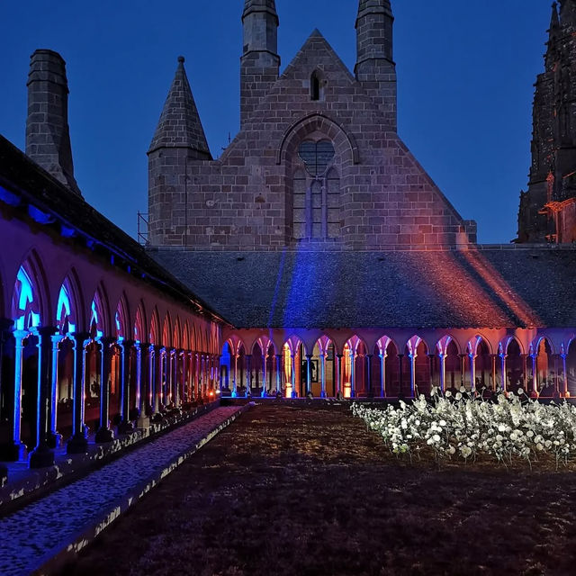 🏰🌊 Le Mont-Saint-Michel Summer Guide: A Medieval Marvel in Normandy  
