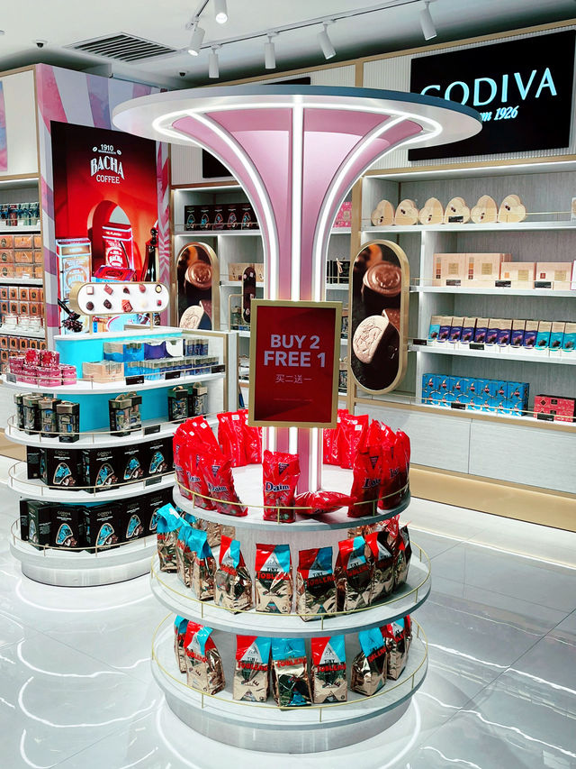Sweeten Your Summer Travels at Candy Party, Flying Emporium 