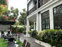 My Perfect Hotel Stay in Chiang Mai: Right by the Old City! 🏨✨