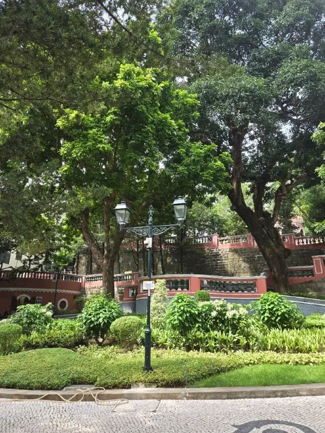 好有歐陸特色的加思欄花園