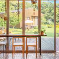 Dongbaek Cafe