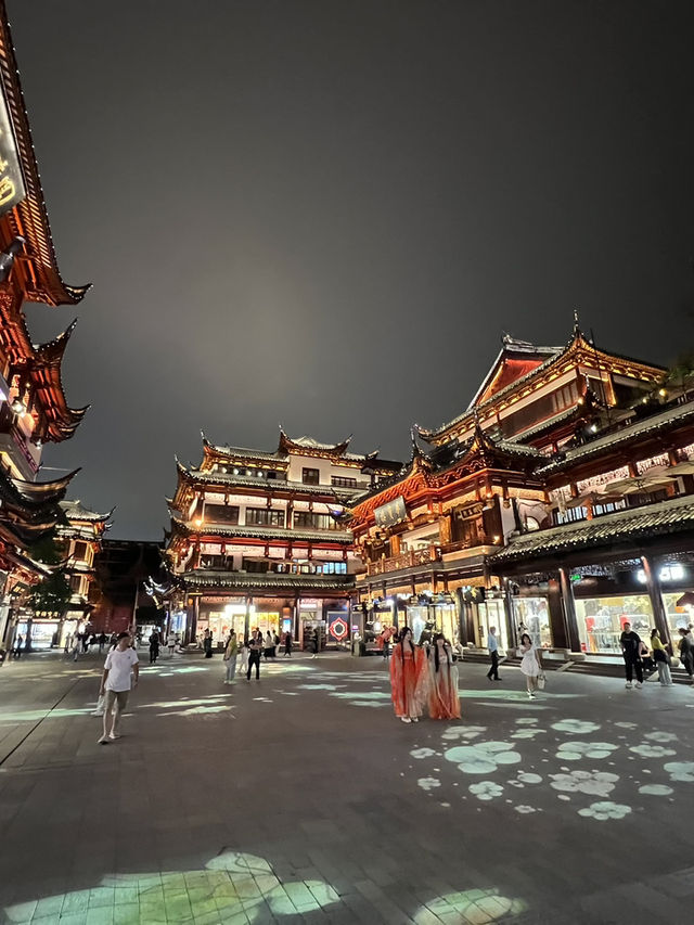 Yuyuan Garden: A Tranquil Oasis in the Heart of Shanghai