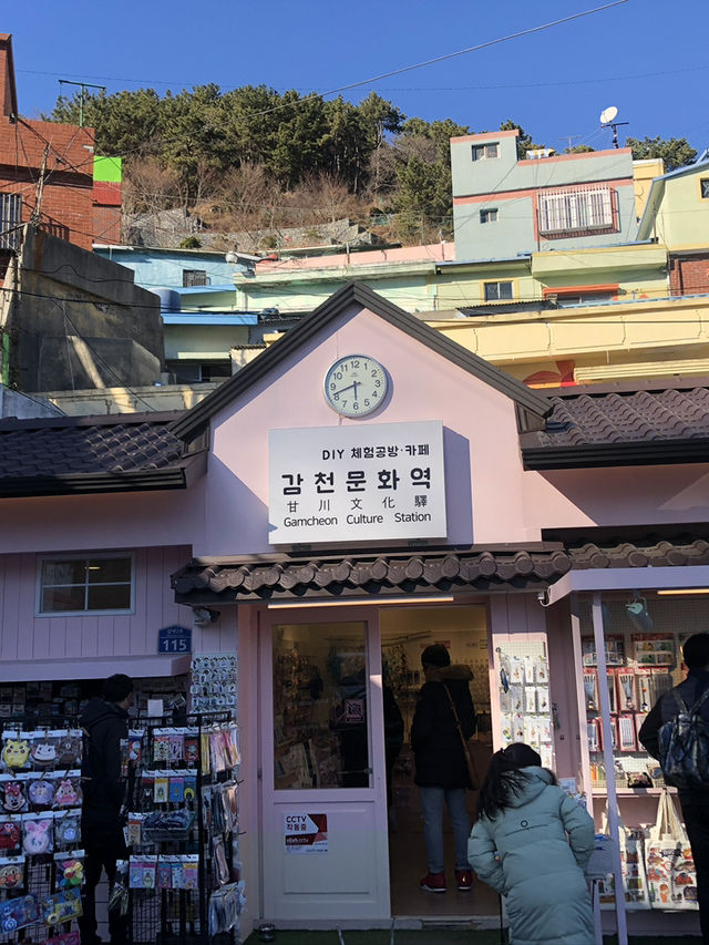 부산 산토리니라 불리는 감천문화마을 사진 맛집📸풍경 예술이에요!
