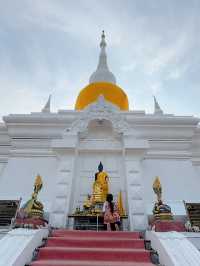 พระธาตุนาดูน พระธาตุศักดิ์สิทธิ์ คู่เมืองมหาสารคาม