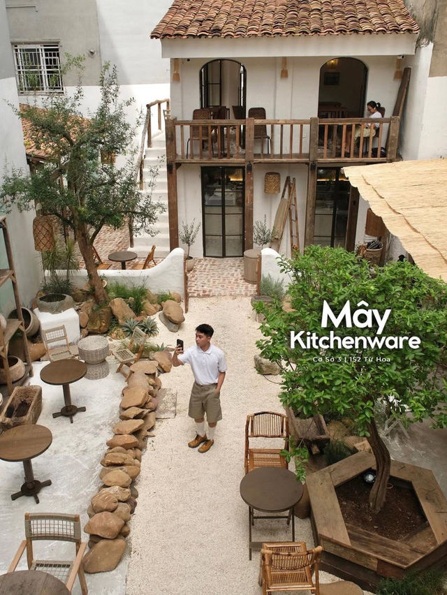May Kitchenware’s