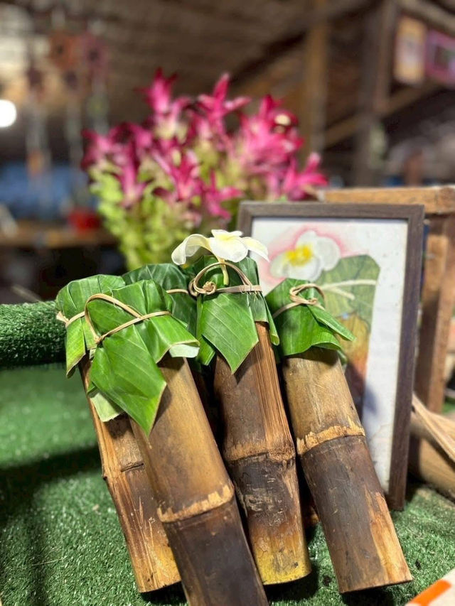 ตลาดโอ๊ะป่อย  (จ.ราชบุรี) 