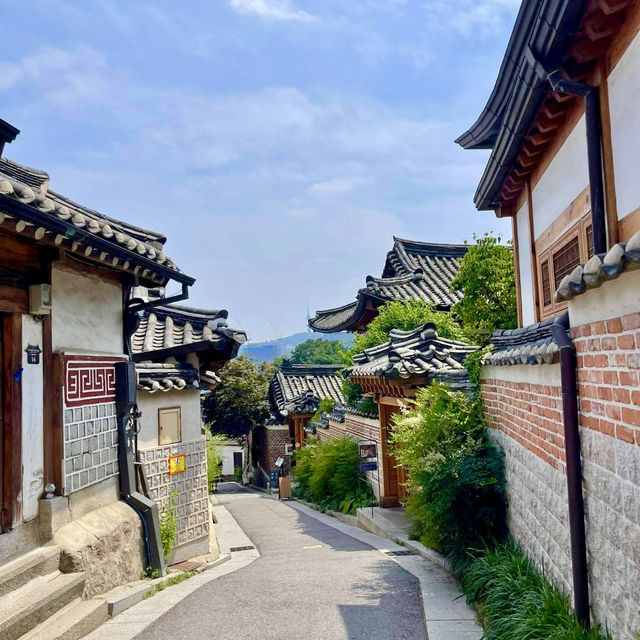 Bukchon Hanok Village: A Timeless Tapestry of Korean Elegance