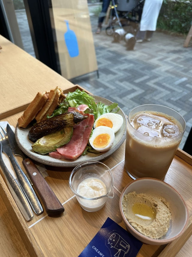 Blue Bottle Coffee, Precision, Passion, and Peak Flavor in Every Pour
