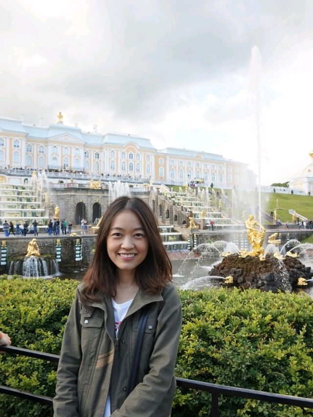 พระราชวังปีเตอร์ฮอฟ