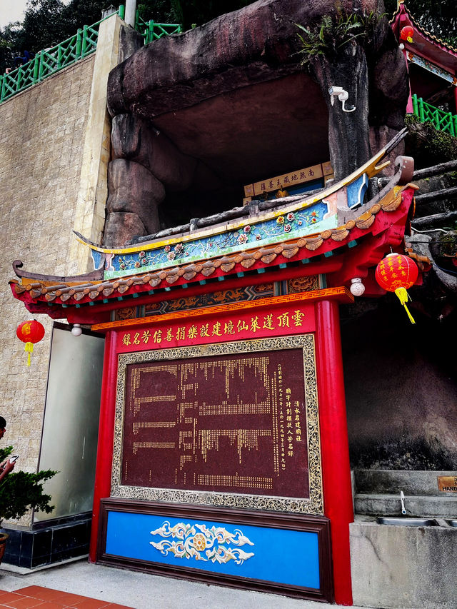 Divine Encounters Above the Clouds – Chin Swee Caves Temple’s Spiritual Icons