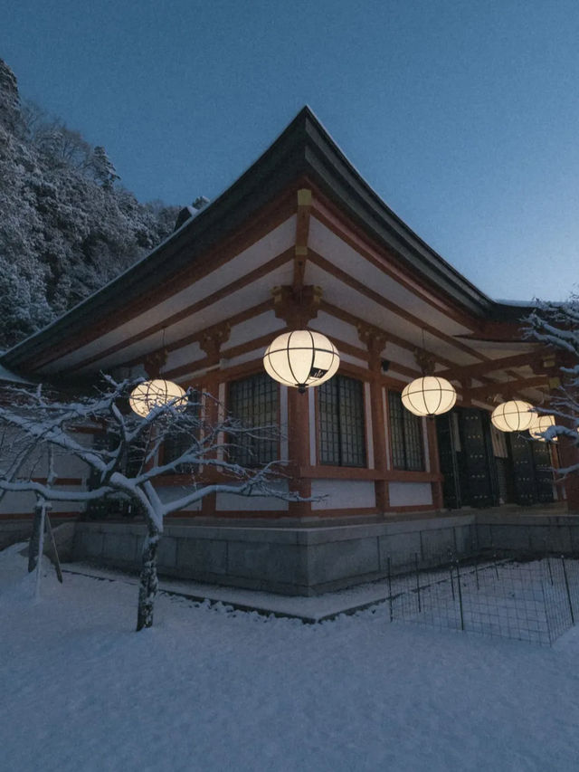 【鞍馬寺】天狗伝説が息づく神秘の山寺へ🌲👺