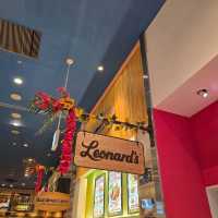[みなとみらい]ハワイで大人気のマラサダ専門店[レナーズ 横浜ワールドポーターズ店]
