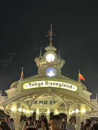 🌟 Tokyo Disneyland at Night: Magic on Parade ✨