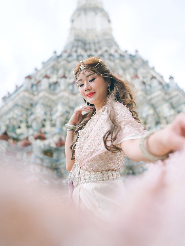 Best view at the iconic Chao Phraya River! 