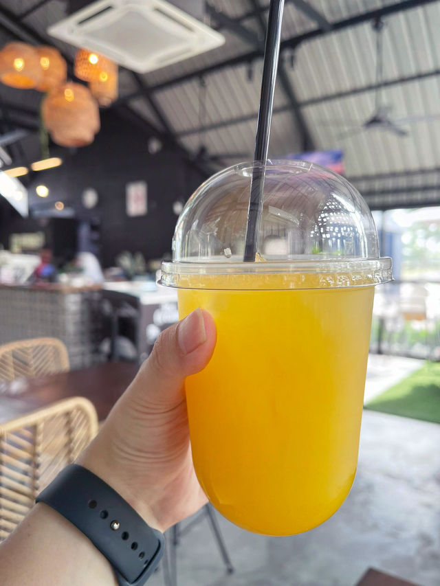 Serene Moment: Hidden Lakeside Café Gem at Sepang Circuit Serene Moment: Hidden Lakeside Café Gem at Sepang Circuit