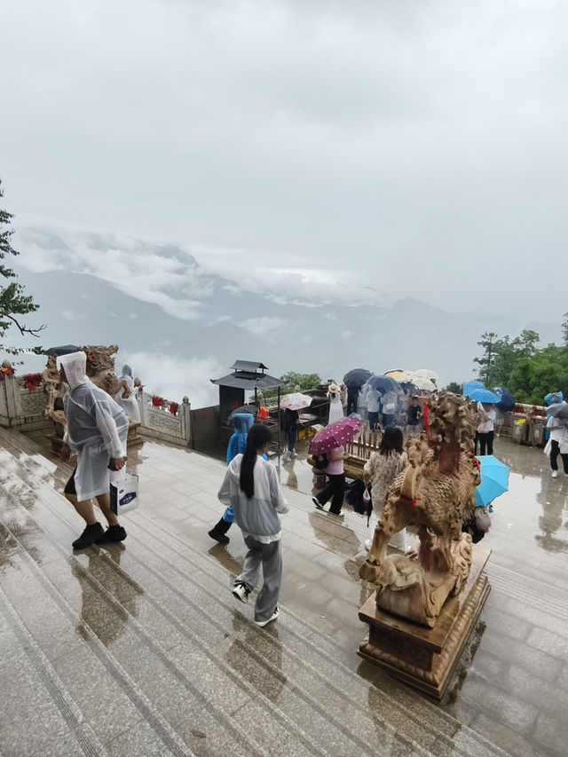 青城山前山登山不費腿路線安排