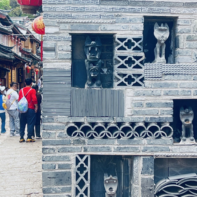 “Beneath the Jade Dragon’s Gaze”- A Day in Baisha Old Town, Lijiang  “Beneath the Jade Dragon’s Gaze”- A Day in Baisha Old Town, Lijiang