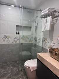 ํธ์ด์ Hannah's House
