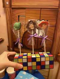 Toy Story Hotel เติมเต็มความฝันวัยเด็ก :)