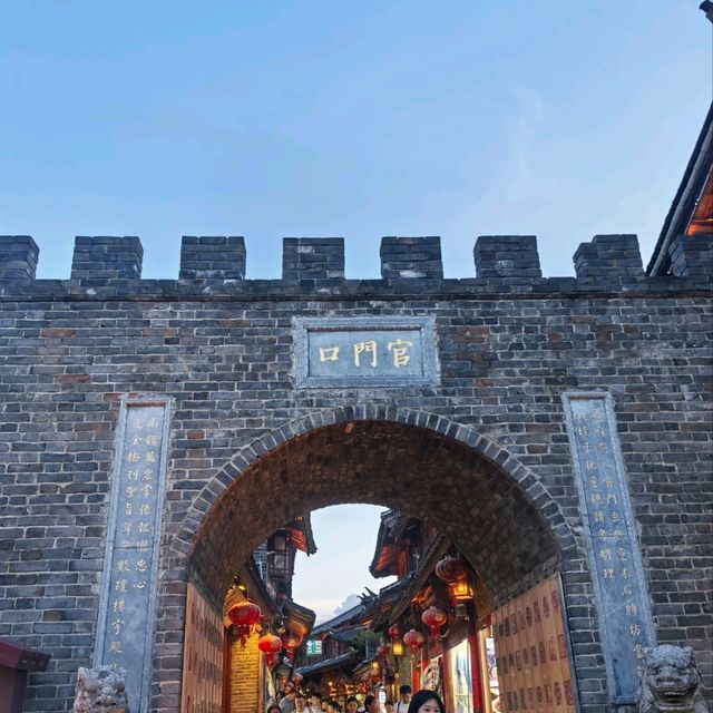 漫步麗江古城，感受納西族文化