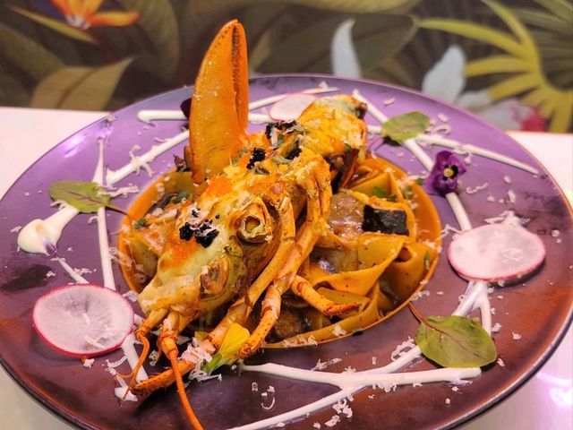 意中利pizza x 北京烤鴨 : 精緻 fusion 茶