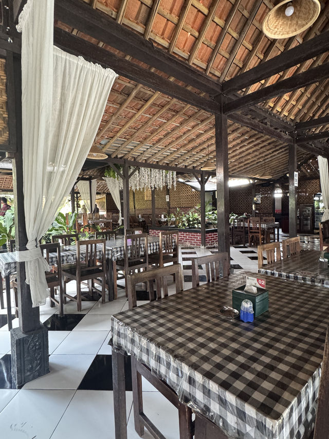 A Taste of Tradition at Ayam Goreng Bu Hartin