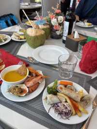 My Halong Bay Cruising Experience – A Must-Do in Vietnam 🇻🇳✨