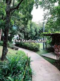 Starling Mall: Green Mall Surrounded by Nature and Lush Landscapes