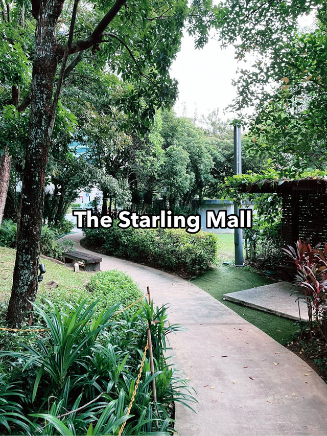 Starling Mall: Green Mall Surrounded by Nature and Lush Landscapes
