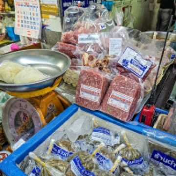 แจกพิกัด : ช๊อปปิ้ง ตลาดวโรรส(กาดหลวง) Ep.2